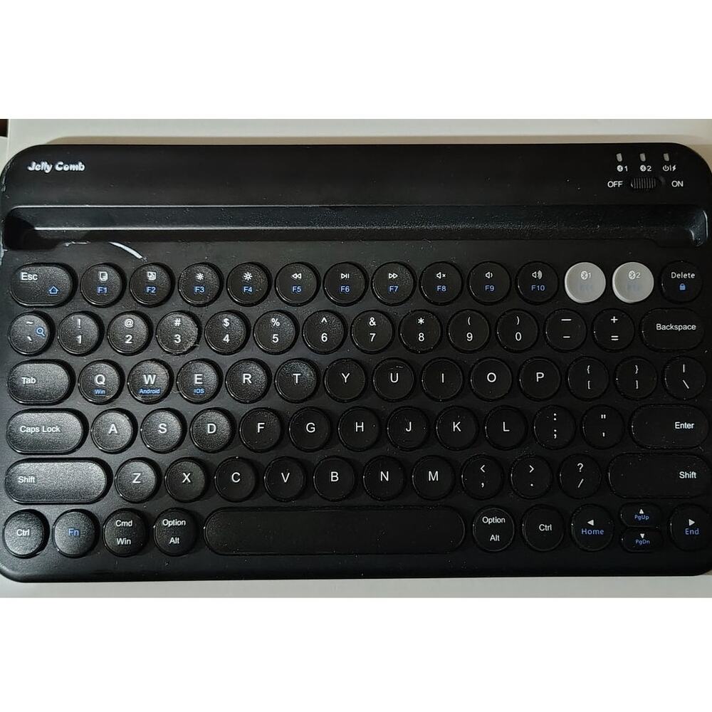 Jelly Comb B046 Bluetooth Wireless Keyboard – Multi-Device – Works Great